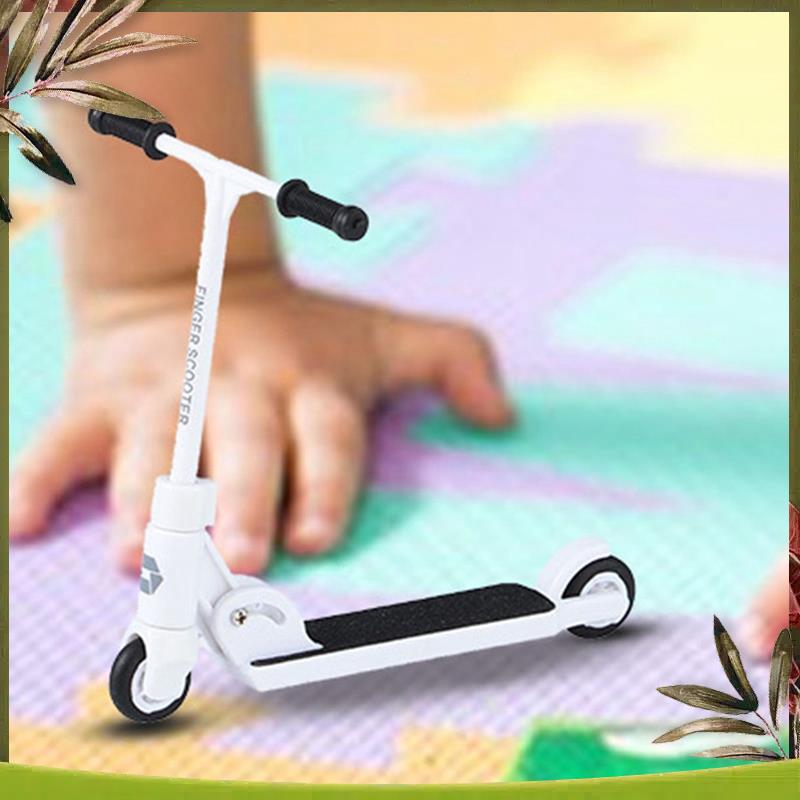 Mobil Mainan Skateboard Deskto - Kids Toys Scooter ulasan dan harga